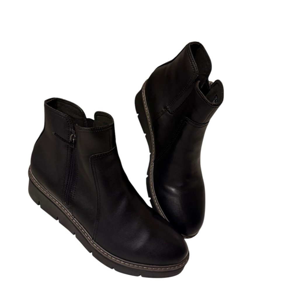 Women's ZEROGRAND City Wedge
Waterproof Chelsea Boots - Picture 14 of 16